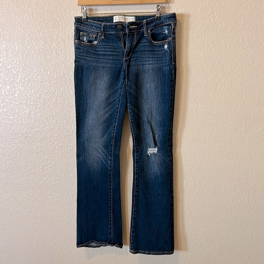 A&F Bootcut Jean S-4